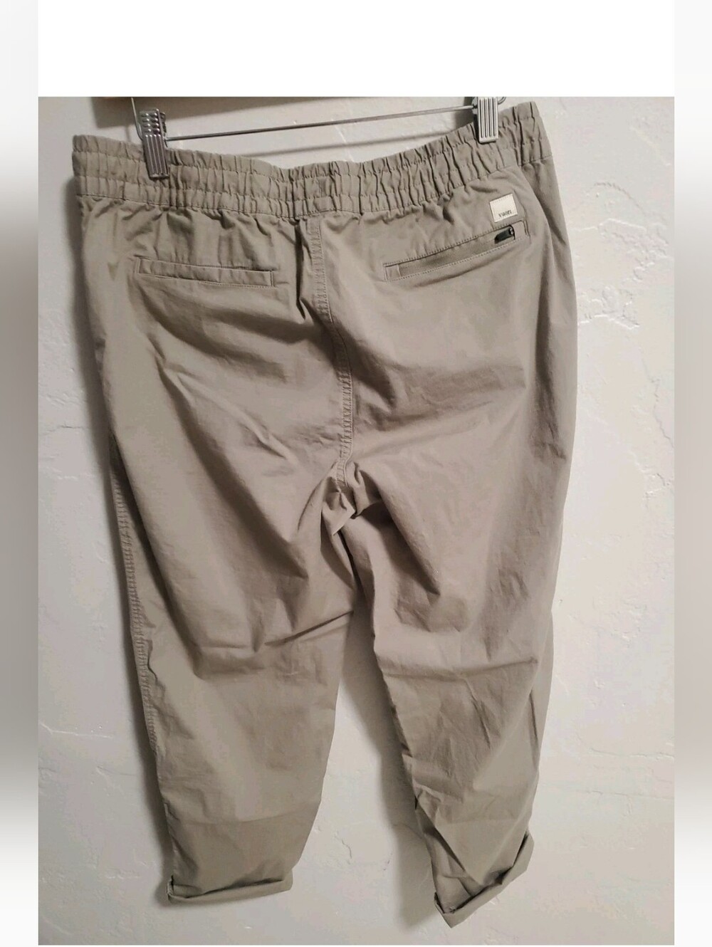Vuori Women's Drawstring Track Pants in Taupe - Picture 8 of 9